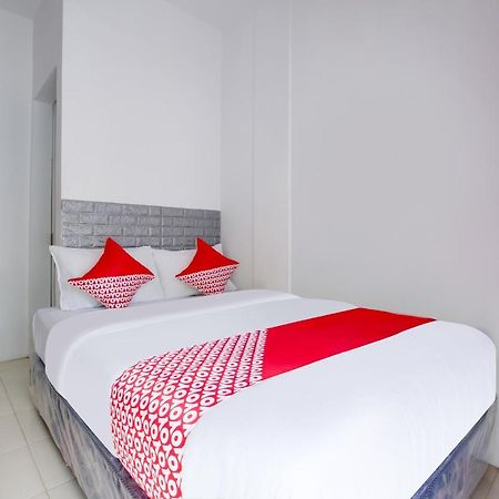 Oyo 3279 Joy Residence ساماريندا المظهر الخارجي الصورة